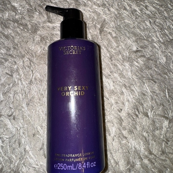 VS Very Sexy Orchid Lotion! - Picture 2 of 4